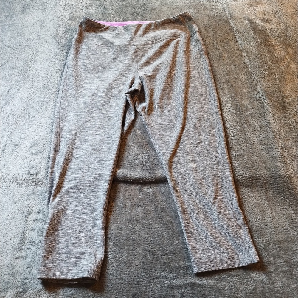 Marika Sport Womens Gray Space Dye Cropped Leggings Women's Small 4-6 Activewear